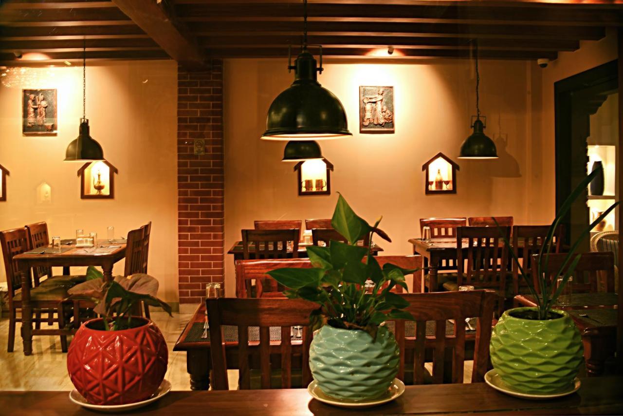 Kumari Boutique Hotel Kathmandu Exterior foto