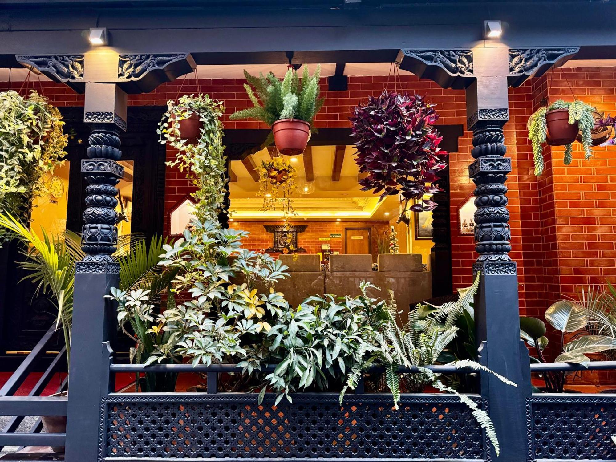 Kumari Boutique Hotel Kathmandu Exterior foto