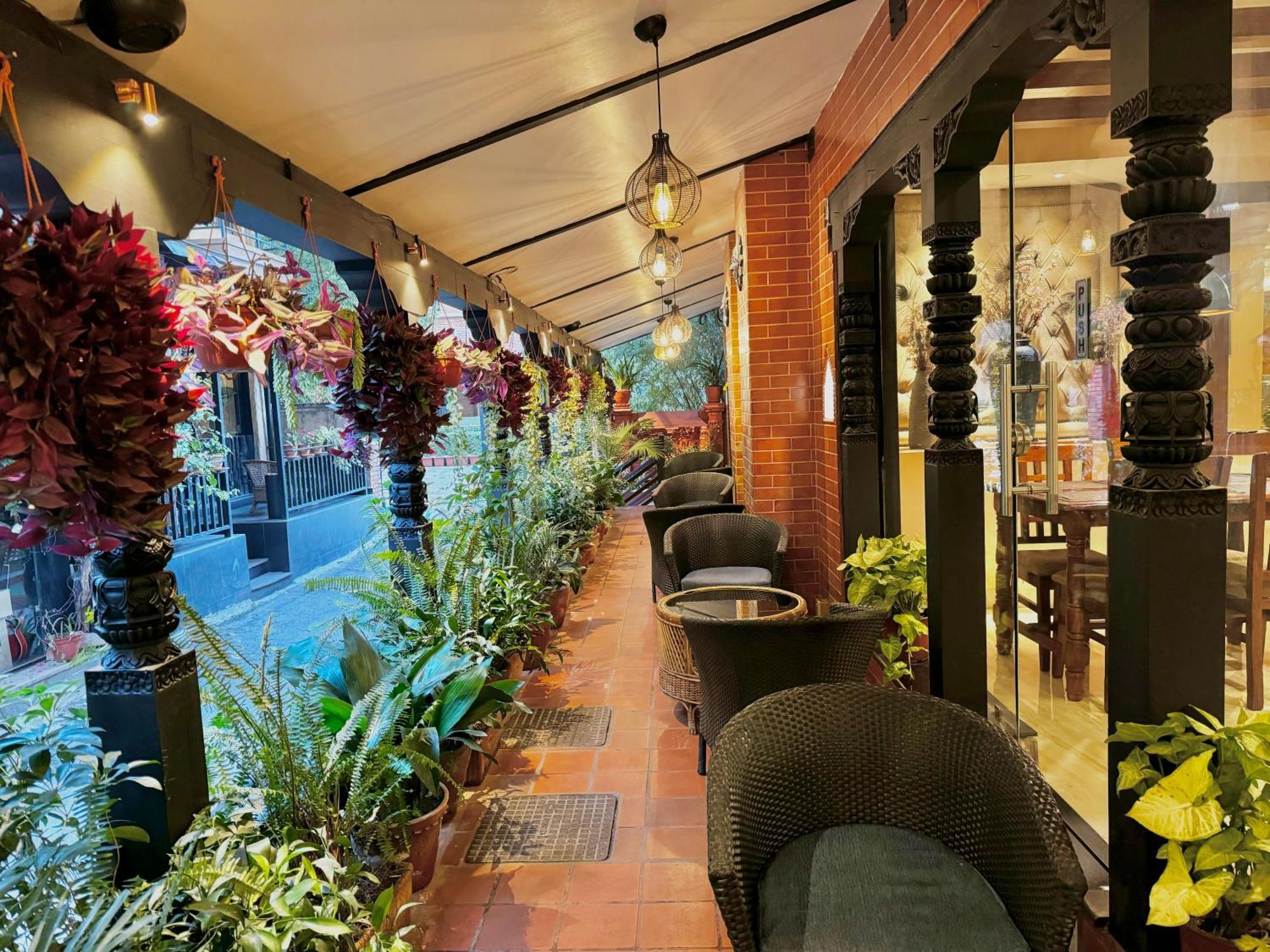 Kumari Boutique Hotel Kathmandu Exterior foto